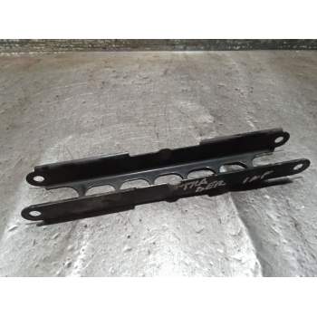 BRAZO SUSPENSION INFERIOR TRASERO DERECHO 20D 2009