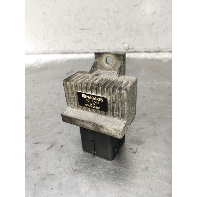 Recambio de caja precalentamiento para peugeot 106 ii (1a_, 1c_) 1.1 i referencia OEM IAM 9340469680  1996