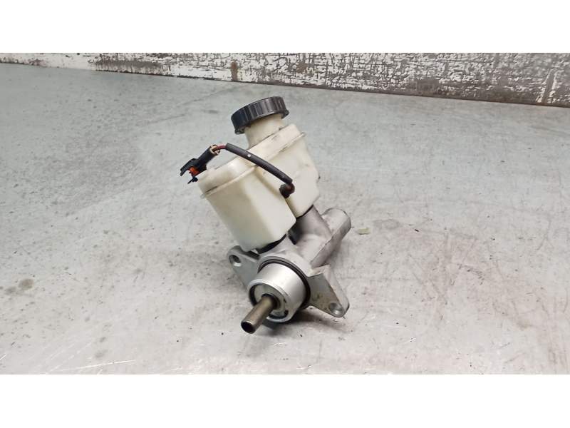 Recambio de bomba freno para chevrolet nubira sedán 1.6 referencia OEM IAM 428084085 DAC8029 05