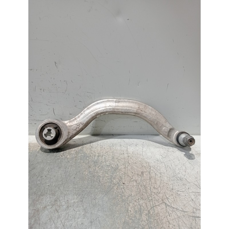 Recambio de brazo suspension inferior delantero izquierdo para tesla model 3 referencia OEM IAM 104435400A  