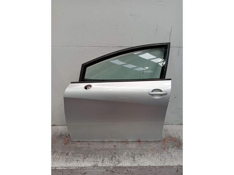 Recambio de puerta delantera izquierda para seat leon (1p1) 2.0 tdi referencia OEM IAM   