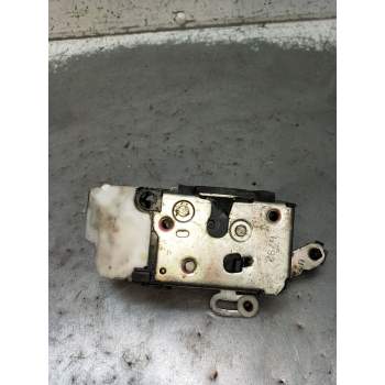 MOTOR CIERRE CENTRALIZADO DELANTERO DERECHO 4P 1999