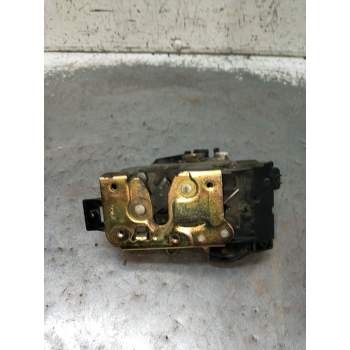 MOTOR CIERRE CENTRALIZADO DELANTERO IZQUIERDO 483292A1E0249CL 3P 2002