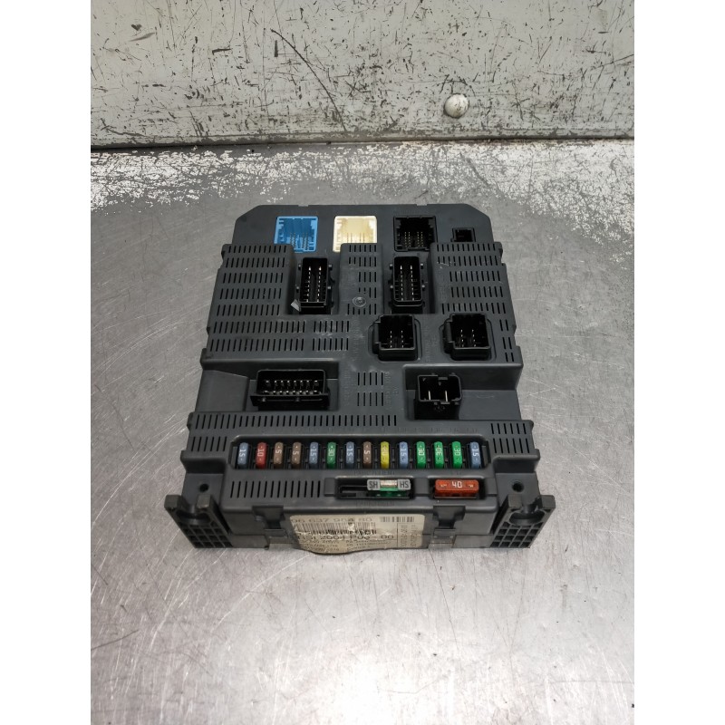 Recambio de caja reles / fusibles para citroen c8 hdi 120 premier referencia OEM IAM 9663798480 2044683050907 1161389130907