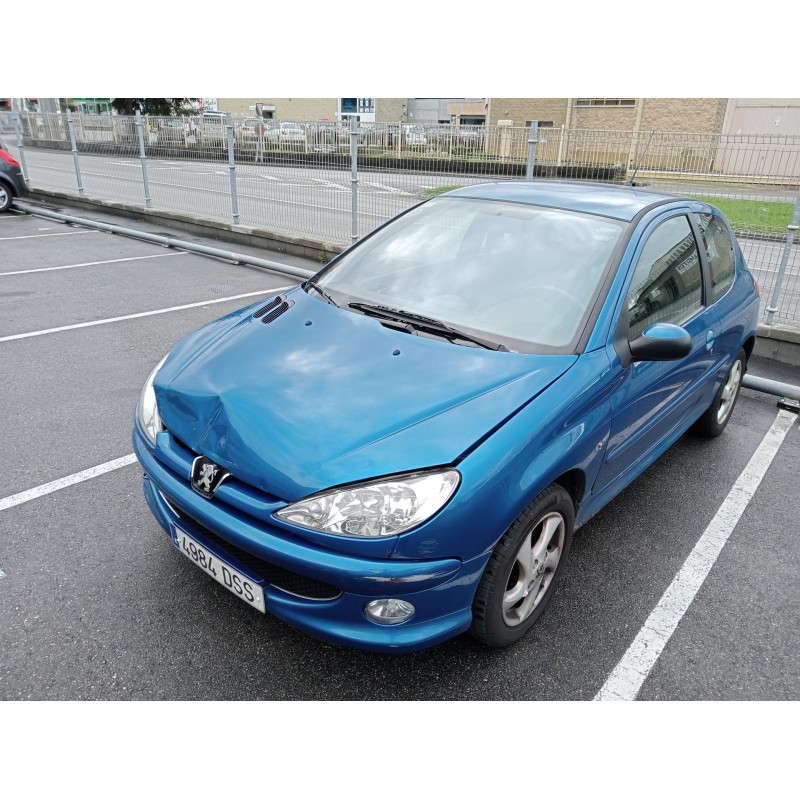 peugeot 206 berlina del año 2005