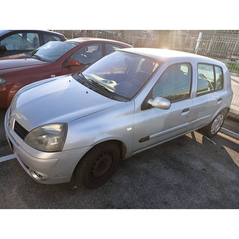 renault clio ii fase ii (b/cb0) del año 2005