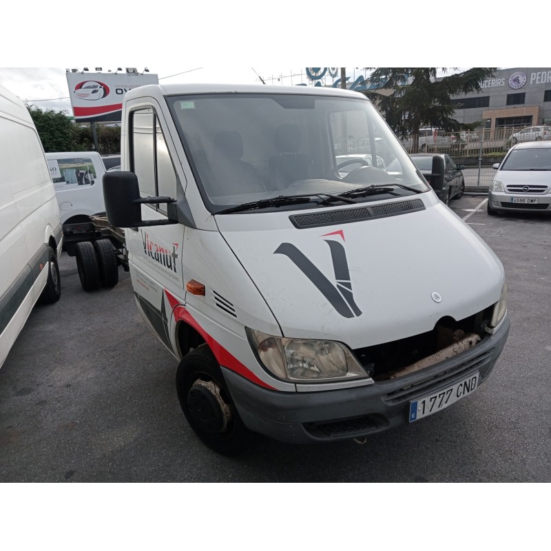 mercedes sprinter 02.00  caja cerrada del año 2003