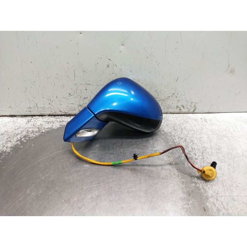 Recambio de retrovisor izquierdo para peugeot 308 confort referencia OEM IAM ELÉCTRICO 1 ENCHUFE 6 CABLES