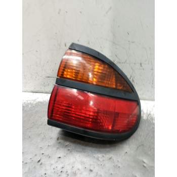 PILOTO TRASERO DERECHO 67742941 
