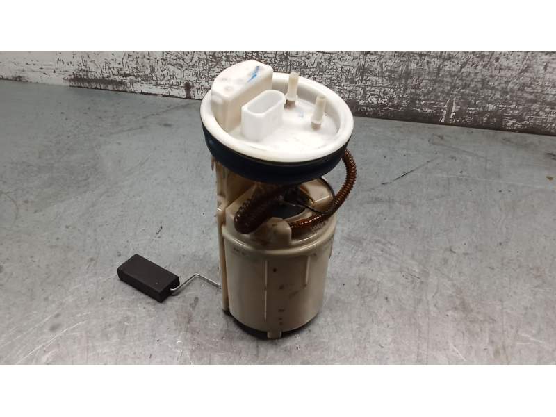 Recambio de bomba combustible para volkswagen golf iv (1j1) 1.6 16v referencia OEM IAM   98