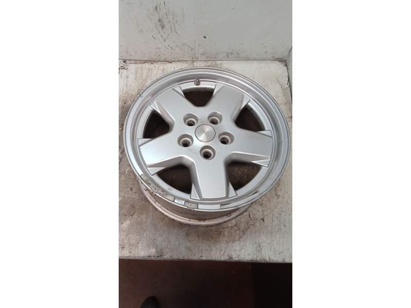 Recambio de llanta para jeep cherokee (j) 2.5 td mounty referencia OEM IAM   