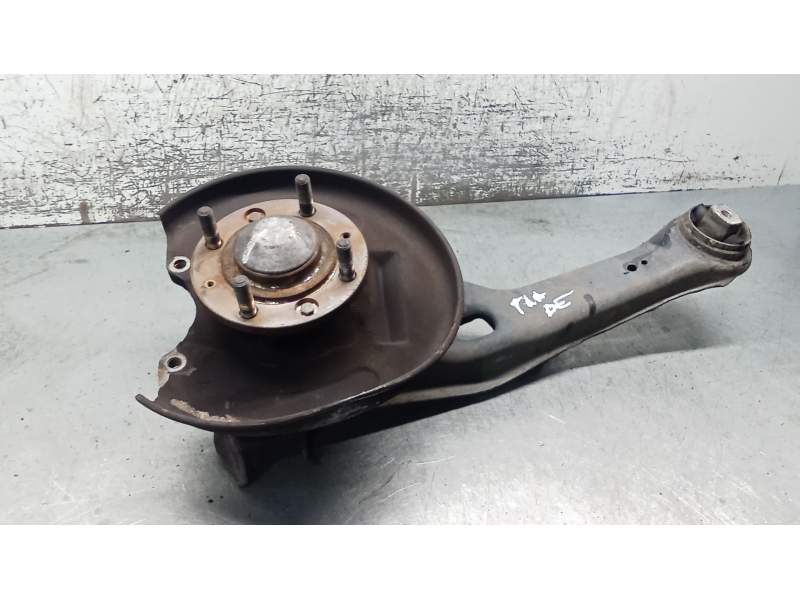 Recambio de mangueta trasera derecha para volvo v40 station wagon (645) 1.6 referencia OEM IAM   00