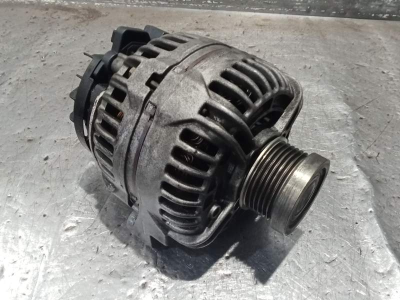 Recambio de alternador para volvo s60 i (384) d5 referencia OEM IAM 8676498 0124525029 140A 00