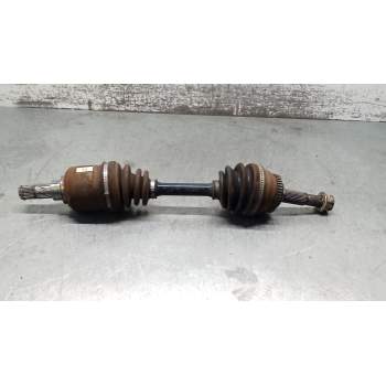TRANSMISION DELANTERA IZQUIERDA YL9534 22DI 2000