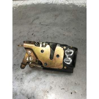 MOTOR CIERRE CENTRALIZADO TRASERO DERECHO 5P 2005