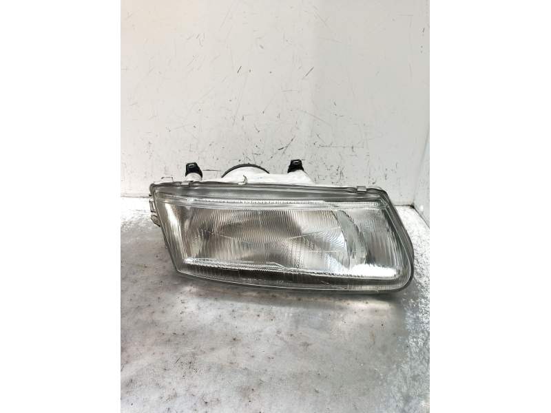 Recambio de faro derecho para mitsubishi carisma (da_) 1.6 (da1a) referencia OEM IAM   