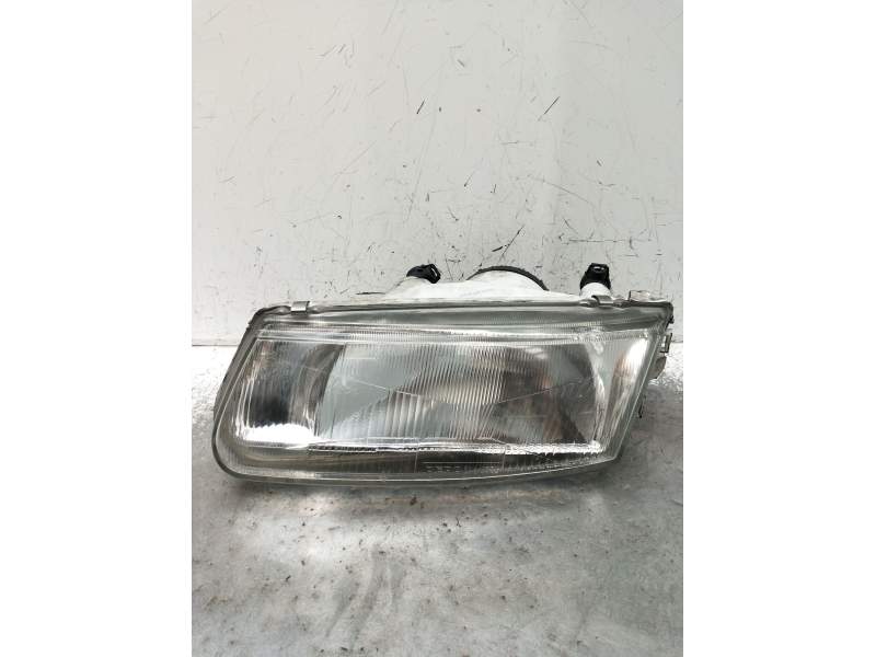 Recambio de faro izquierdo para mitsubishi carisma (da_) 1.6 (da1a) referencia OEM IAM   