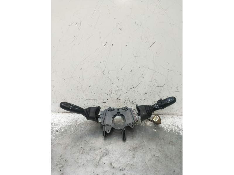 Recambio de mando luces para chevrolet nubira sedán 1.6 referencia OEM IAM   2005