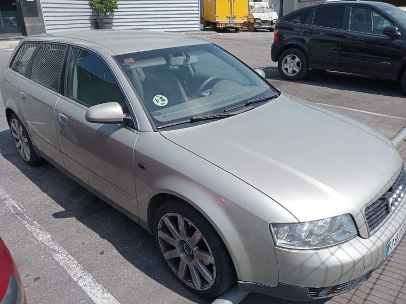 AUDI A4 B6 AVANT (8E5)