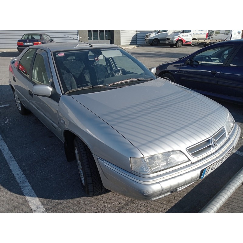 citroen xantia berlina del año 2000