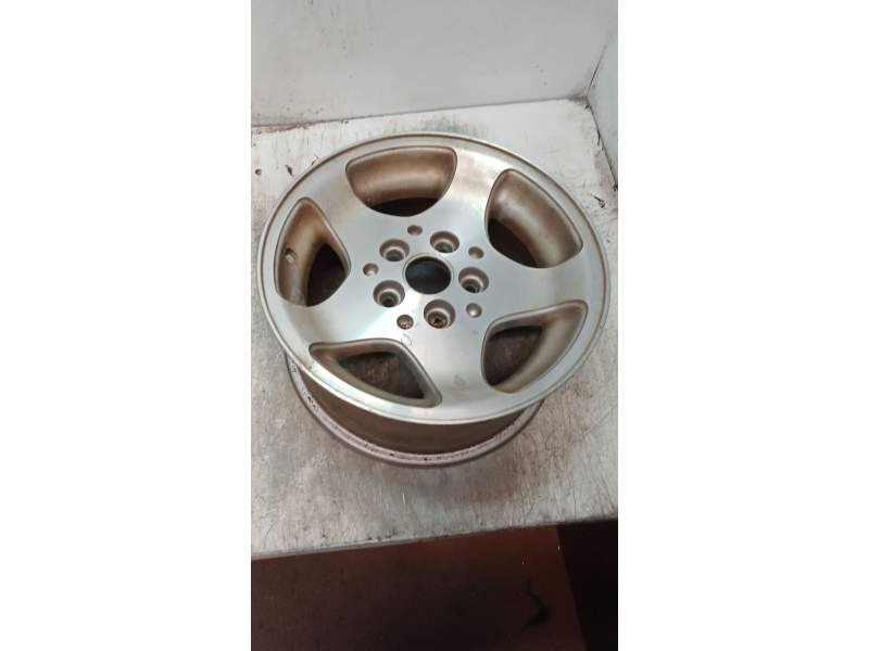 Recambio de llanta para jeep gr.cherokee (wj/wg) 2.7 crd cat referencia OEM IAM 715  