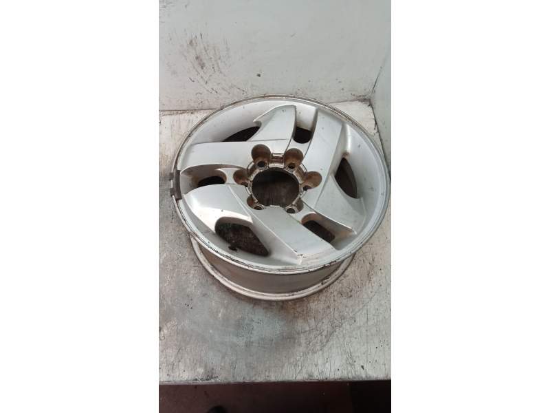 Recambio de llanta para hyundai terracan (hp) 2.5 td referencia OEM IAM 7J16  