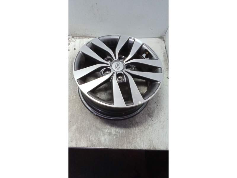 Recambio de llanta para hyundai i30 1.4 cat referencia OEM IAM 6.5J16H2 5291064200 