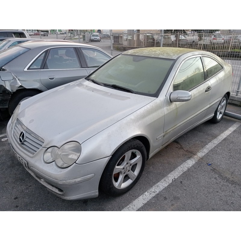 mercedes clase c (w203) sportcoupe del año 2005