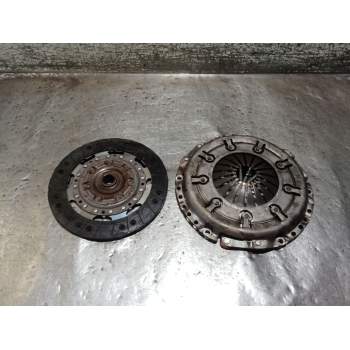 KIT EMBRAGUE 323069910 19JTD 2001