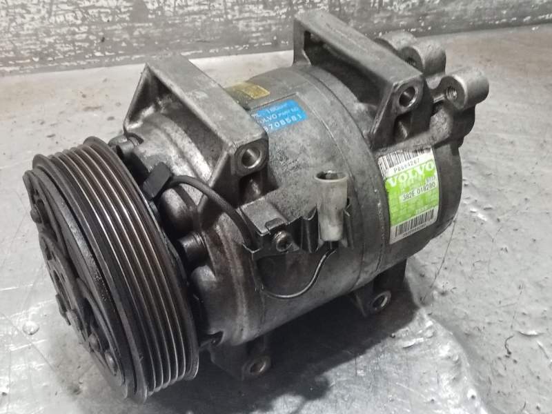 Recambio de compresor aire acondicionado para volvo s60 i (384) d5 referencia OEM IAM 8684287 5060119733 00