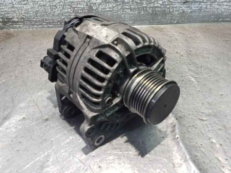 Recambio de alternador para seat ibiza iii (6l1) 1.9 tdi referencia OEM IAM C572871R 0124325001 