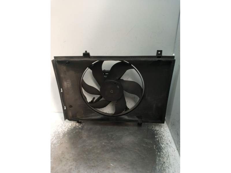 Recambio de electroventilador para volvo v40 station wagon (645) 1.6 referencia OEM IAM   2000