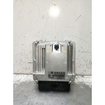 CENTRALITA MOTOR UCE 0281015614 03L906022GE EDC17CP14 2008