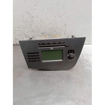 SISTEMA AUDIO / RADIO CD 1P1035186B 7646546366 2005
