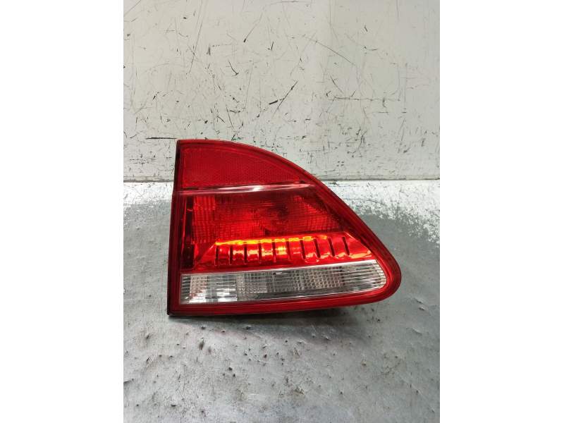Recambio de piloto trasero derecho interior para seat exeo (3r2) 2.0 tdi referencia OEM IAM   2008