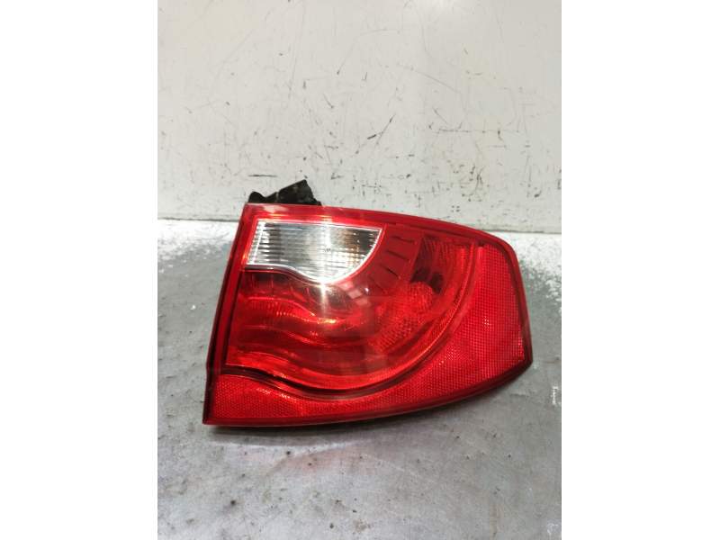 Recambio de piloto trasero derecho para seat exeo (3r2) 2.0 tdi referencia OEM IAM 3R5945096C 89320221 2008