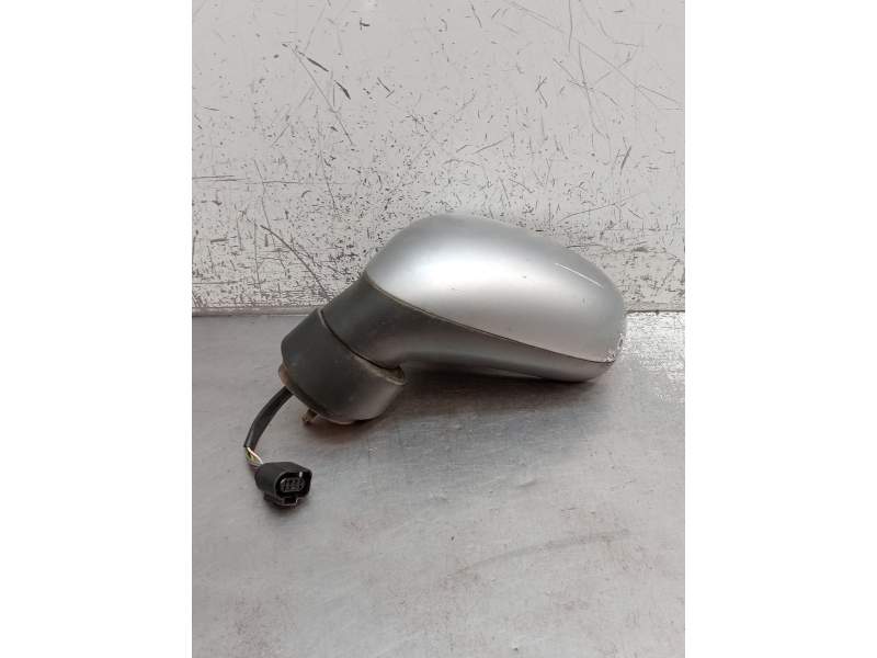 Recambio de retrovisor izquierdo para seat leon (1p1) 2.0 tdi referencia OEM IAM  ELECTRICO 2005