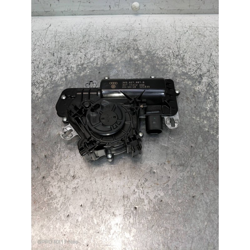 Recambio de motor cierre centralizado porton para audi a4 avant (8wd) referencia OEM IAM 3V5827887B  5P