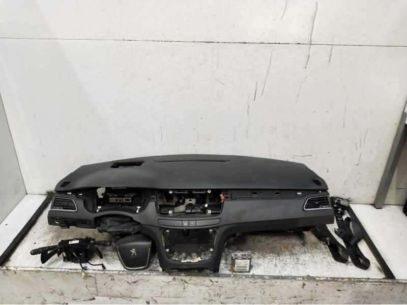 Recambio de kit airbag para peugeot 508 i (8d_) 2.0 hdi referencia OEM IAM 9677910680  