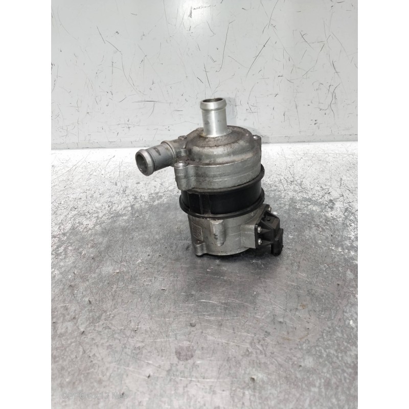 Recambio de bomba agua para audi a4 avant (8wd) referencia OEM IAM 4H0965567A  