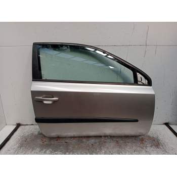 PUERTA DELANTERA DERECHA 3P 