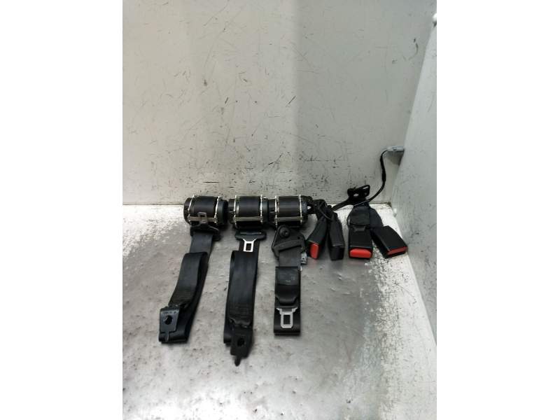 Recambio de juego cinturones trasero para renault clio iv (bh_) 1.5 dci 90 referencia OEM IAM  5P 2012
