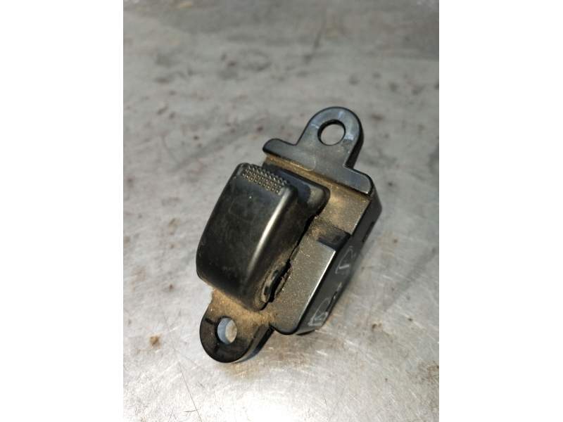Recambio de mando elevalunas delantero derecho para hyundai atos (mx) 1.1 referencia OEM IAM 9358005050 5P 