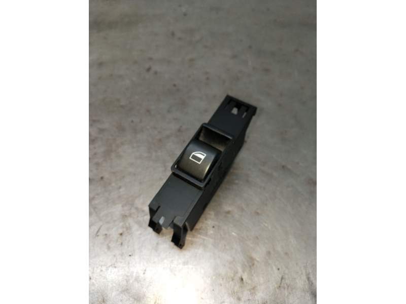 Recambio de mando elevalunas delantero derecho para bmw 3 (e46) 320 d referencia OEM IAM 6902176 4P 2001