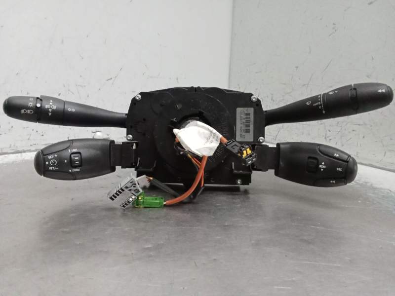 Recambio de mando luces para peugeot 407 st sport referencia OEM IAM 96592431XT  