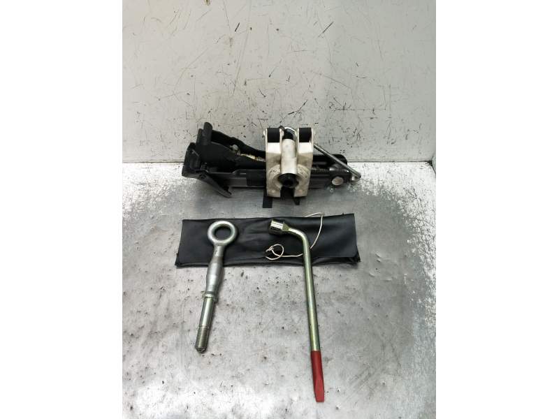 Recambio de gato para volvo s60 i (384) d5 referencia OEM IAM   2000