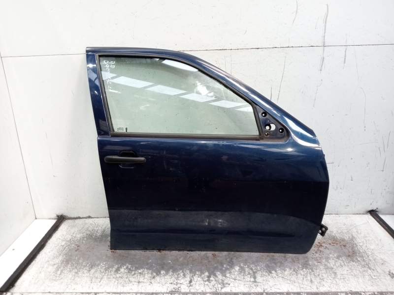 Recambio de puerta delantera derecha para seat ibiza ii (6k1) 1.9 tdi referencia OEM IAM  5P 