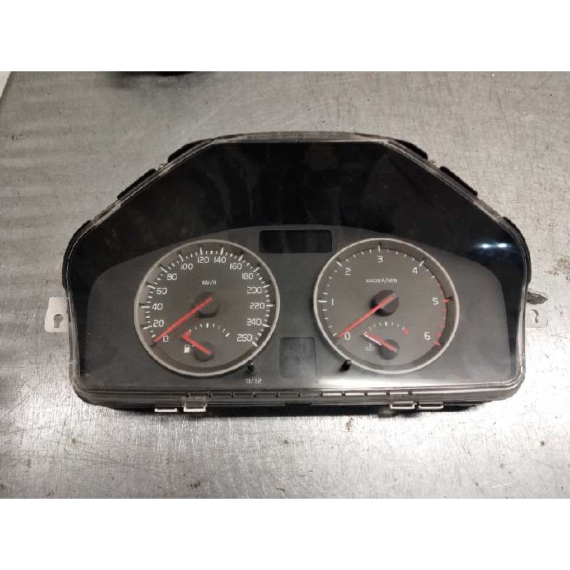 Recambio de cuadro instrumentos para volvo s40 berlina referencia OEM IAM 30710071  