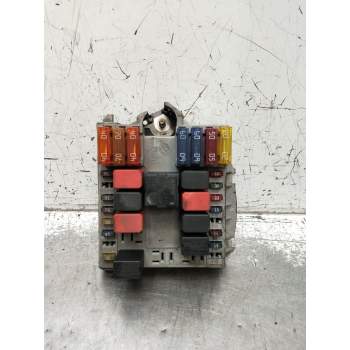 CAJA RELES / FUSIBLES 46752706 19JTD 2001