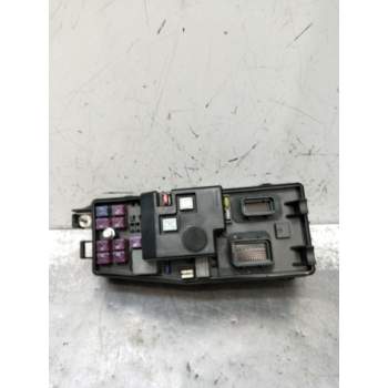 CAJA RELES / FUSIBLES 919504D050 2014